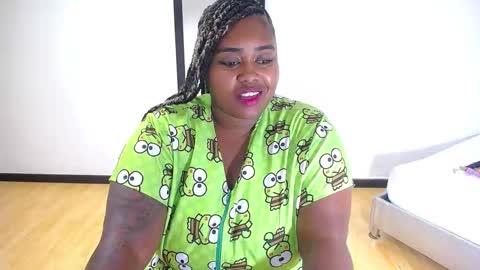 Snapshot of exotic_karmella chatting on September 25, 9:11 pm exotic_karmella online show from September 25, 9:11 pm