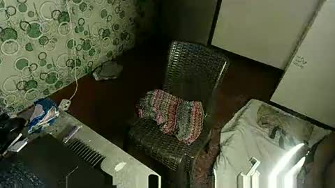 exoticapril01 online show from March 5, 3:54 pm