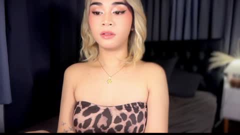 chloee online show from June 6, 2:12 pm