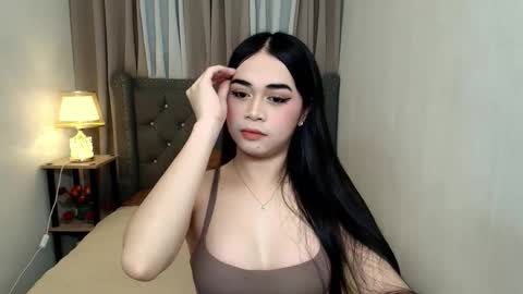 chloee online show from September 15, 8:27 am