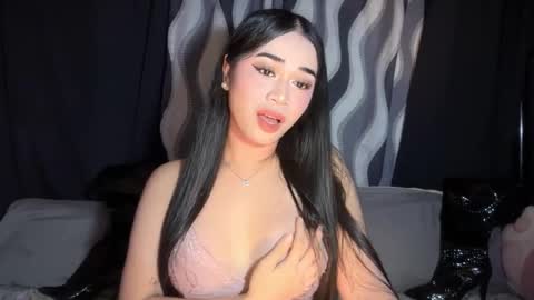 chloee online show from September 30, 4:34 am