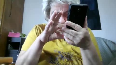 ExquisiteMature online show from April 24, 12:40 pm