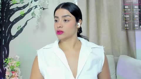      online show from November 12, 8:22 pm