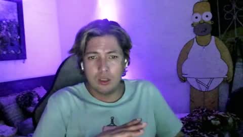 eyesgreenman online show from October 10, 4:07 am