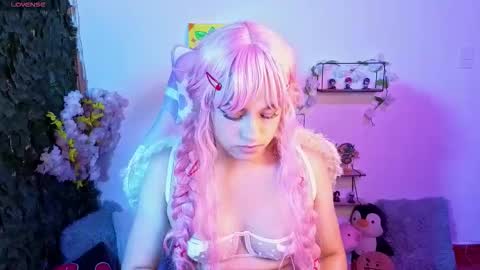 eymmy_24 online show from February 15, 7:51 am