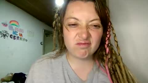 Aimee online show from October 27, 12:10 am