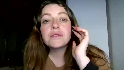 Aimee online show from April 21, 2:51 am