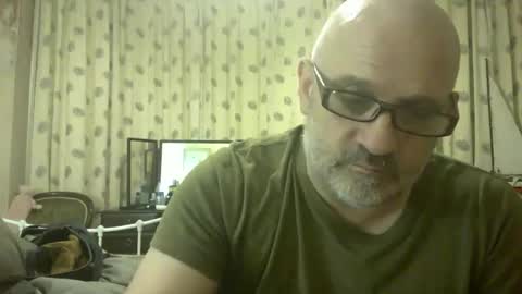 f1zzeek online show from March 15, 1:10 am