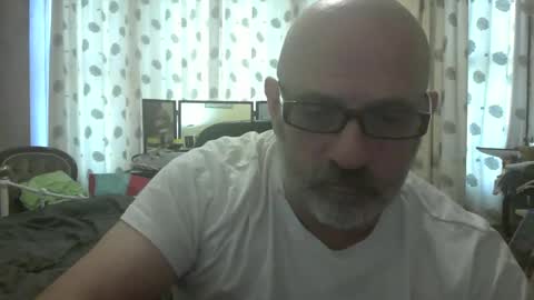 f1zzeek online show from March 10, 3:27 pm