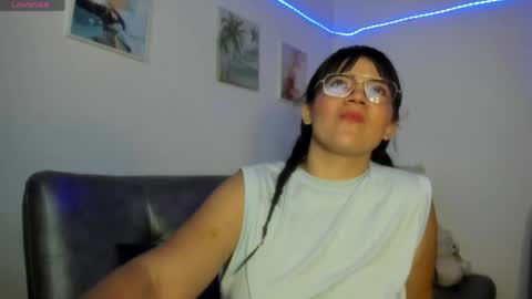 camila online show from May 25, 8:37 pm