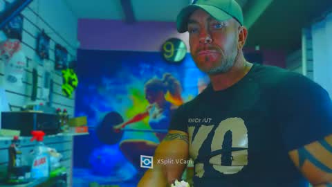 fabxxxl online show from December 17, 8:21 am