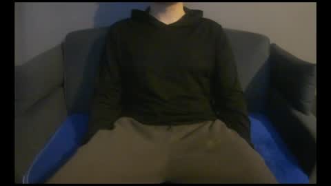 FacelessEscape online show from April 19, 1:12 pm