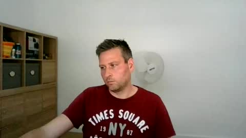 faer_087 online show from June 26, 9:26 am