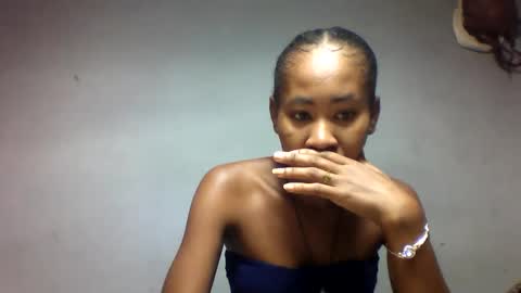 faiqua95 online show from April 26, 2:58 pm