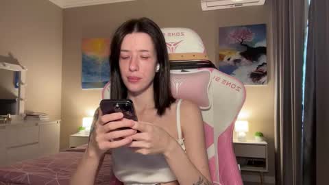 Bloom  online show from October 17, 9:35 am