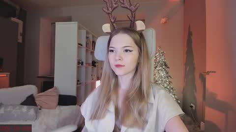 fairy_casey online show from December 22, 11:41 pm