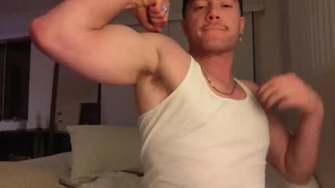 Travis online show from December 24, 10:22 am