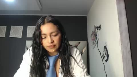 fairylatin online show from April 17, 8:55 pm