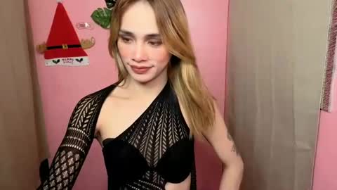 Snapshot of familystroke_twinny8 chatting on December 29, 2:06 am Alexandra x Alexandro online show from December 29, 2:06 am