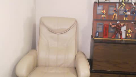 Fan Friction online show from September 29, 5:39 am