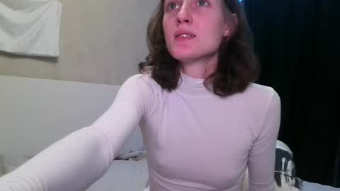 Kira online show from March 17, 1:10 am