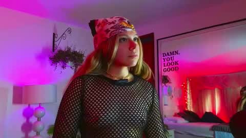 Farah online show from January 10, 5:51 pm