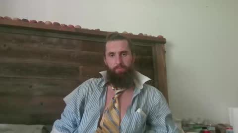 farmerboyart online show from May 1, 9:53 pm