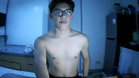 fastfucker_22 online show from April 29, 10:53 am