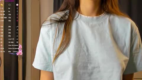 Mary online show from October 19, 3:49 pm