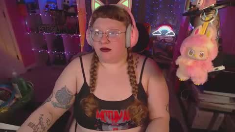 FatVeronica online show from February 20, 7:05 pm