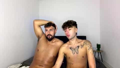 favcouple69_ online show from June 4, 11:44 pm