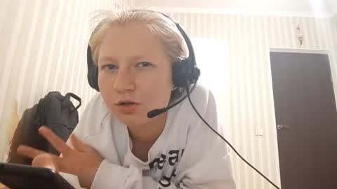 Jenny online show from June 16, 3:38 pm