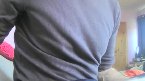 feardubh online show from March 6, 11:20 am