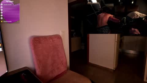 Snapshot of federosario2123 chatting on January 17, 2:39 am federosario2123 online show from January 17, 2:39 am