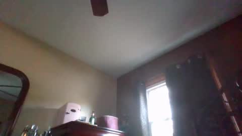 Snapshot of feetnymph chatting on October 2, 9:57 pm Soley online show from October 2, 9:57 pm