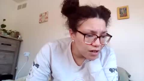 Soley online show from March 1, 6:45 pm