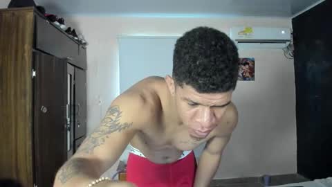  Felipe  online show from December 4, 5:45 pm