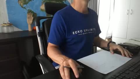 femdomsubby online show from January 9, 3:26 am