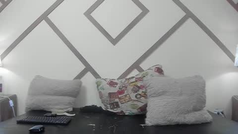 Fernandaclar online show from April 12, 3:27 pm