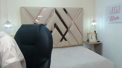 FER PHOENIX online show from March 7, 3:29 am