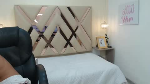 FER PHOENIX online show from March 11, 6:19 am