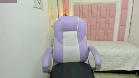 FER PHOENIX online show from April 16, 3:28 am