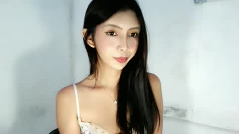 feyaaa online show from April 4, 4:19 am