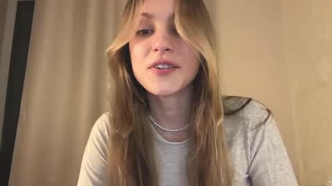 Lisa online show from February 20, 12:57 pm