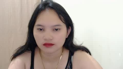 fhwilloughbyxx online show from June 2, 12:40 pm