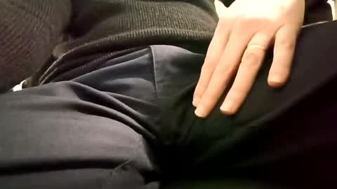 fifi010203 online show from January 17, 8:34 am