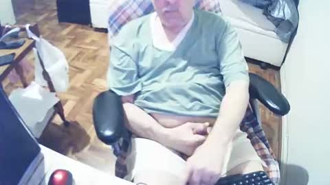 filhober online show from October 28, 12:33 am