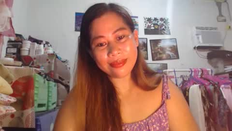 Snapshot of filipina_beauty69 chatting on September 27, 5:32 pm filipina beauty. online show from September 27, 5:32 pm