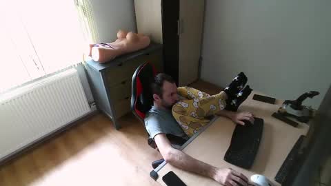 Jane and Findo online show from February 25, 11:10 am