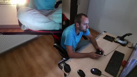 Jane and Findo online show from March 5, 6:33 am